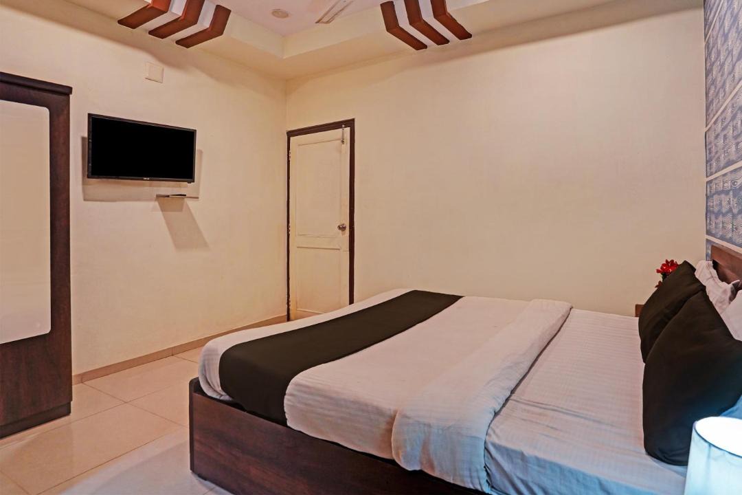 Photo of Bedroom in Ahmedabad City Centre