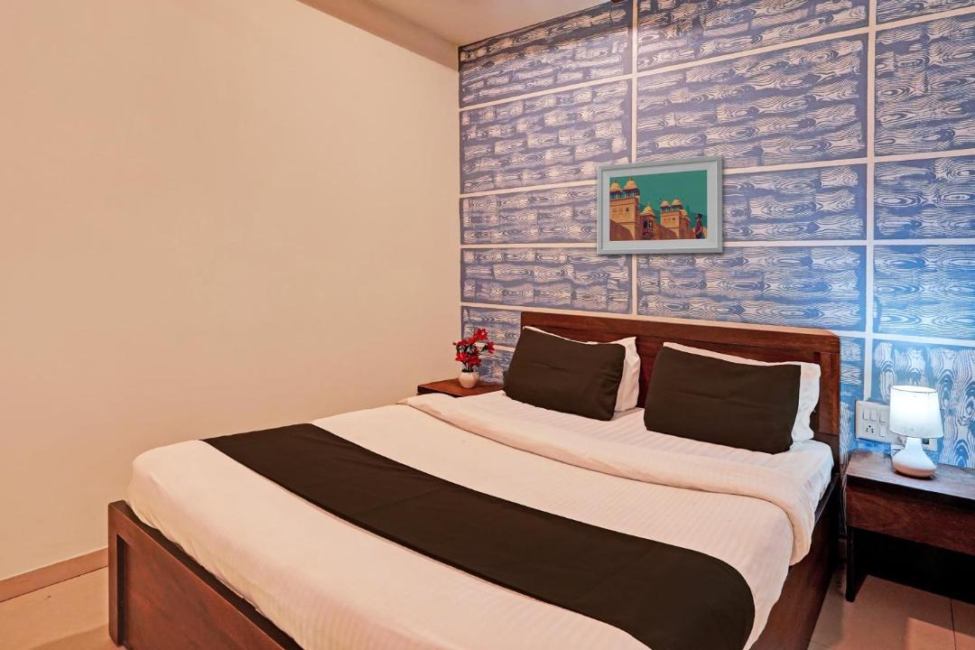 Photo of Bedroom in Ahmedabad City Centre