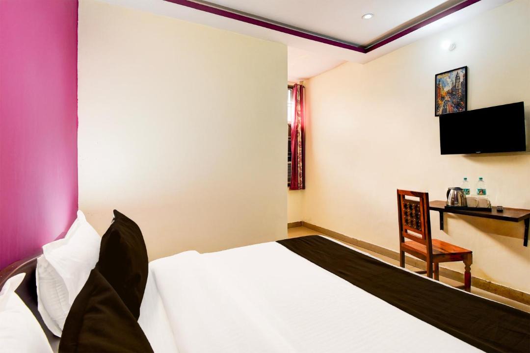 Photo of Bedroom in Tonk Road