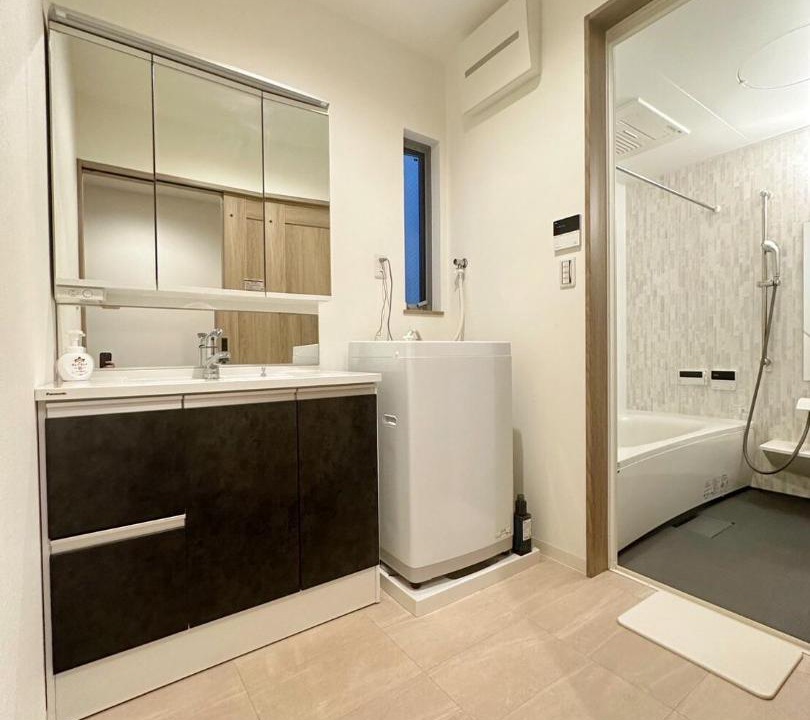 Photo of Bathroom in Joto
