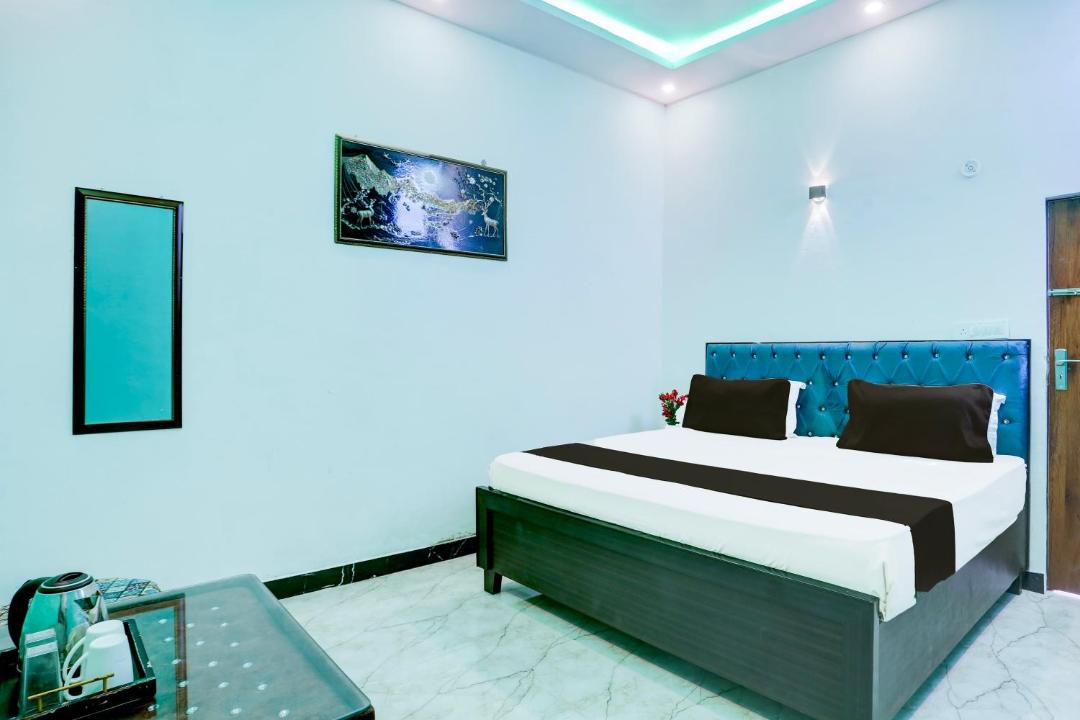 Photo of Bedroom in Phulpur