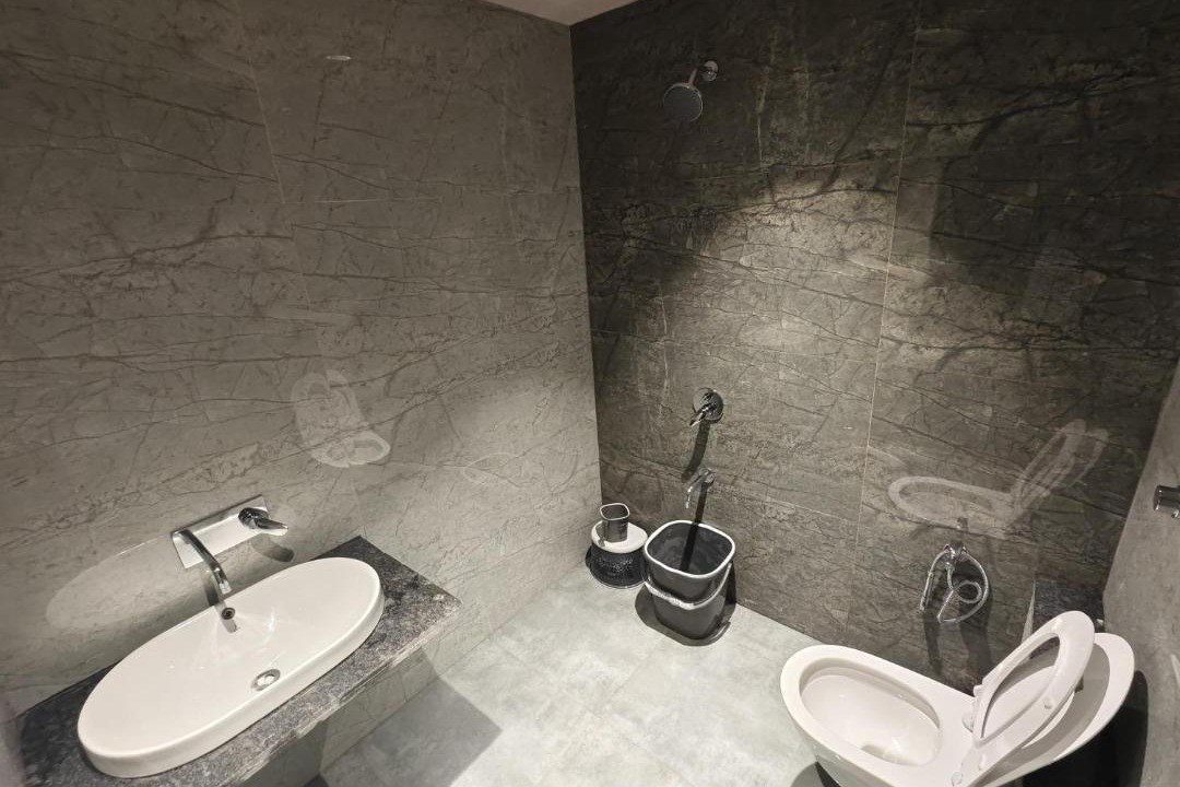 Photo of Bathroom in Prantij