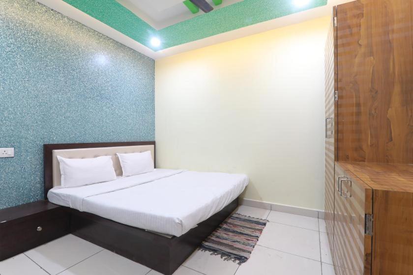 Photo of Bedroom in Azamgarh