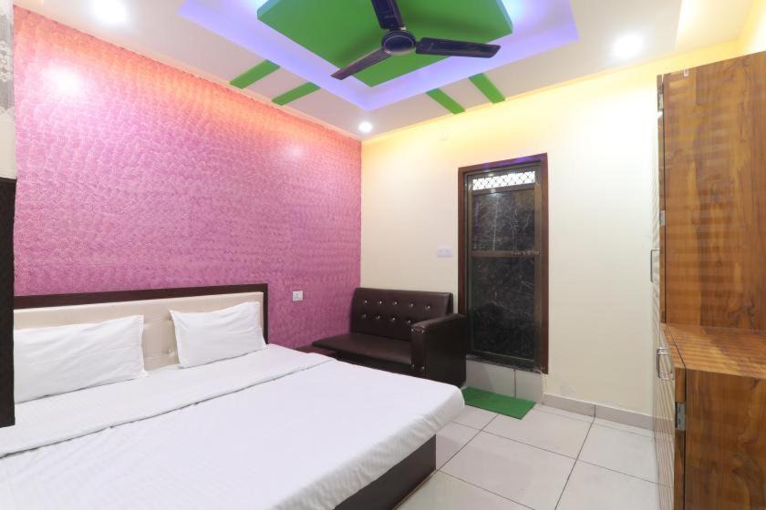 Photo of Bedroom in Azamgarh