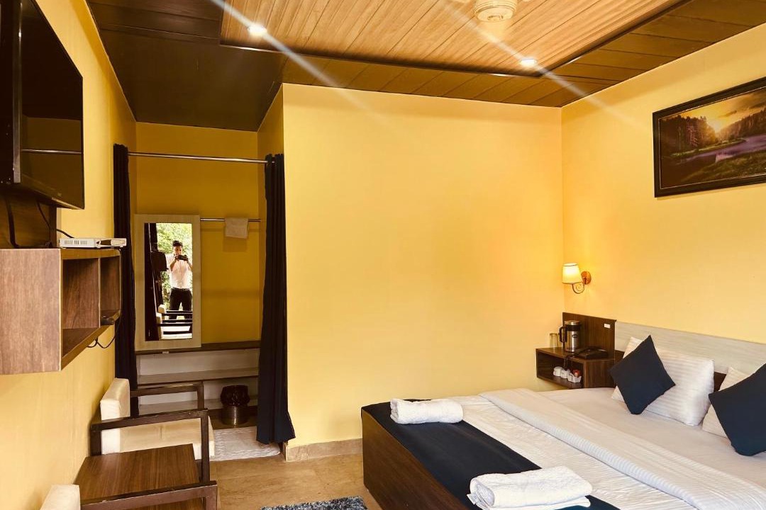 Photo of Bedroom in Narainkoti