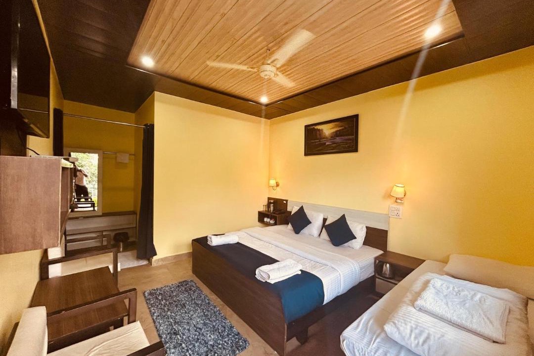 Photo of Bedroom in Narainkoti