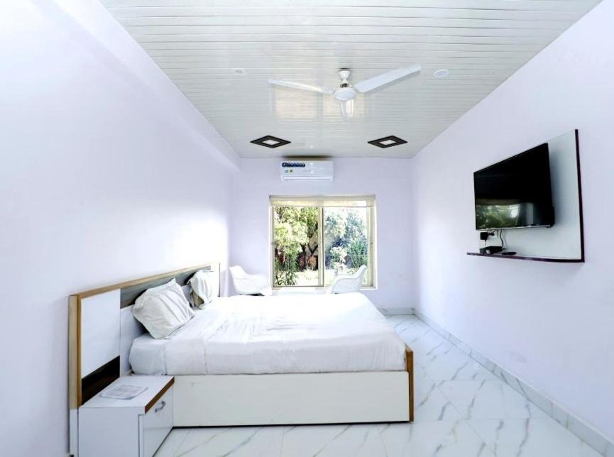 Photo of Bedroom in Kotabagh