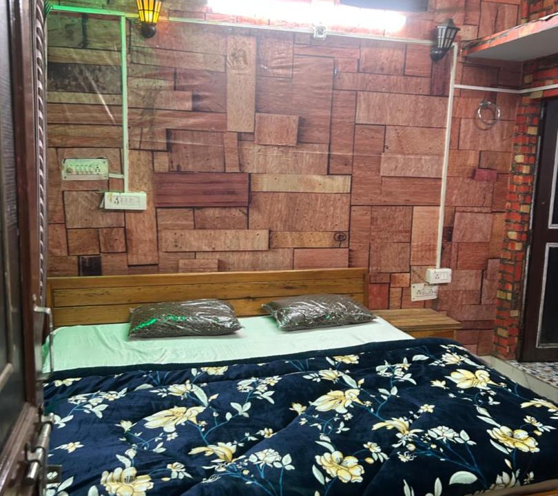 Photo of Bedroom in Mallital