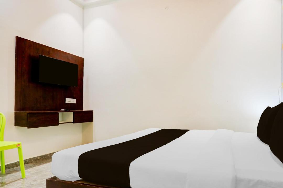 Photo of Bedroom in Phulpur