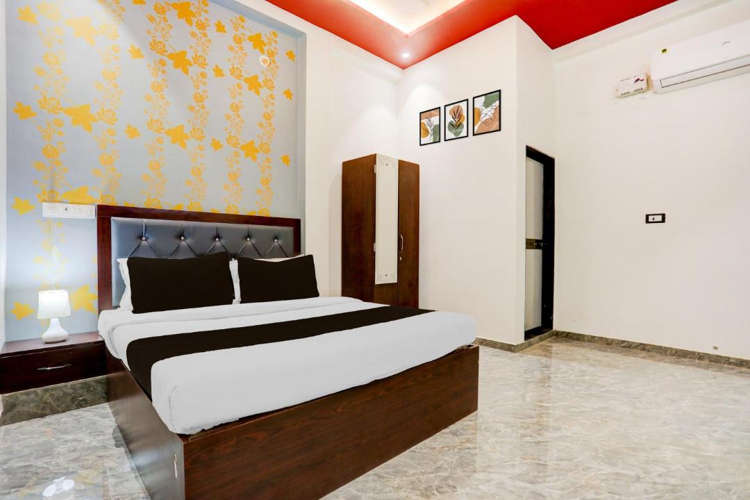 Photo of Bedroom in Phulpur