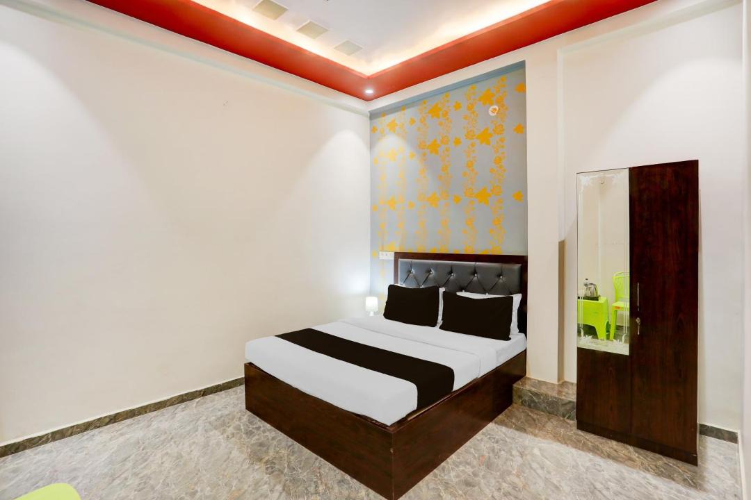 Photo of Bedroom in Phulpur