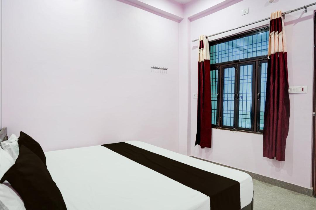 Photo of Bedroom in Phulpur