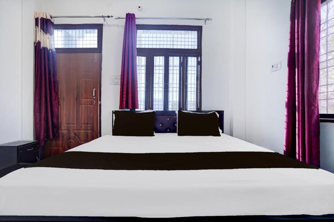 Photo of Bedroom in Phulpur