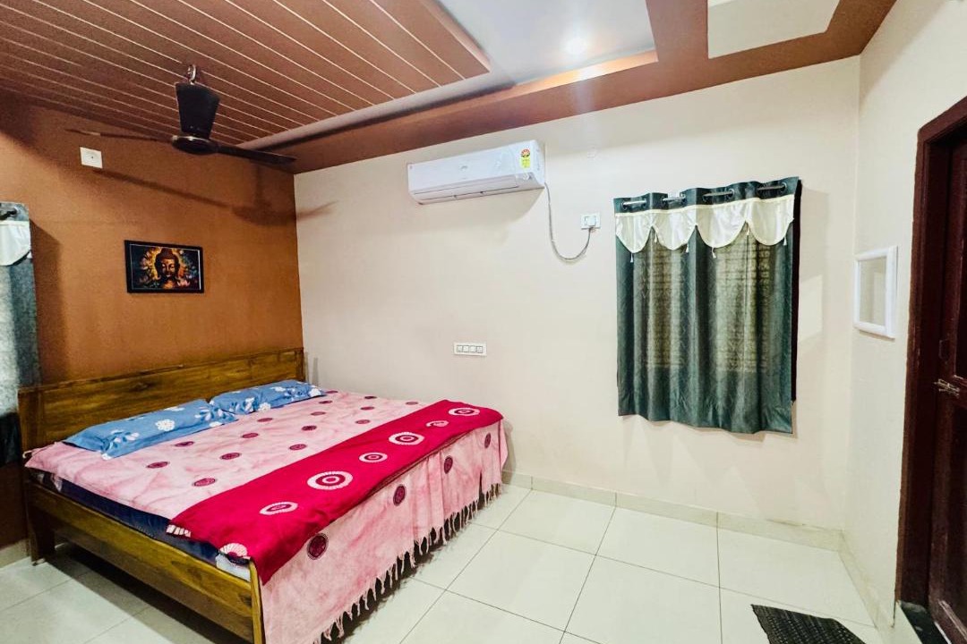 Photo of Bedroom in Pithapuram