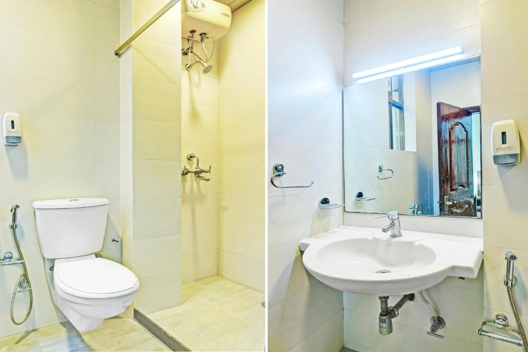 Photo of Bathroom in Malviya Nagar