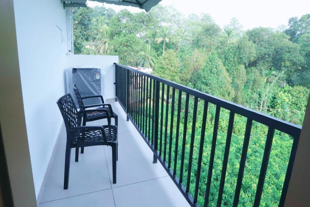 Photo of Patio Balcony in Pala