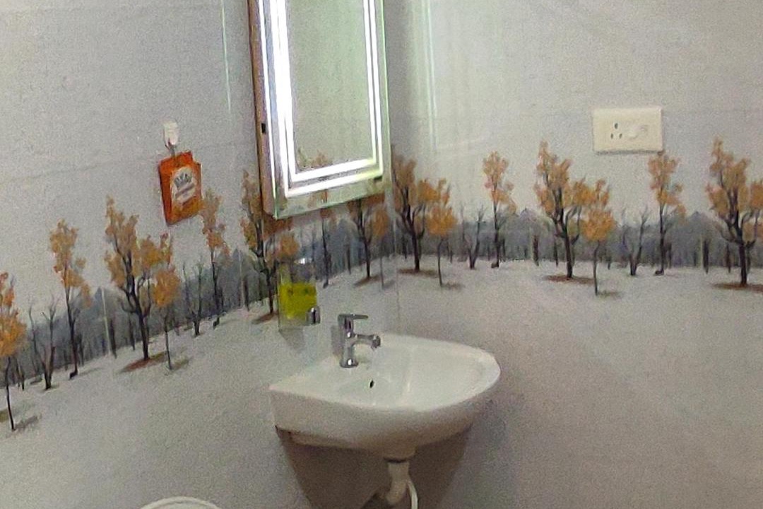 Photo of Bathroom in Munroe Island