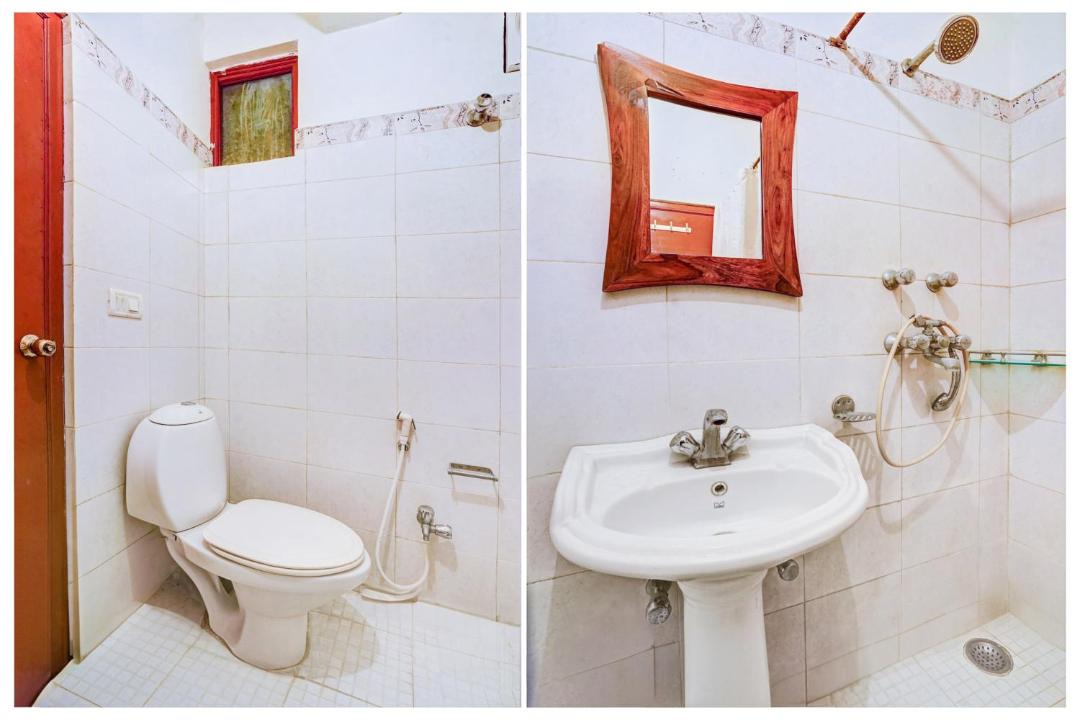 Photo of Bathroom in Pink City