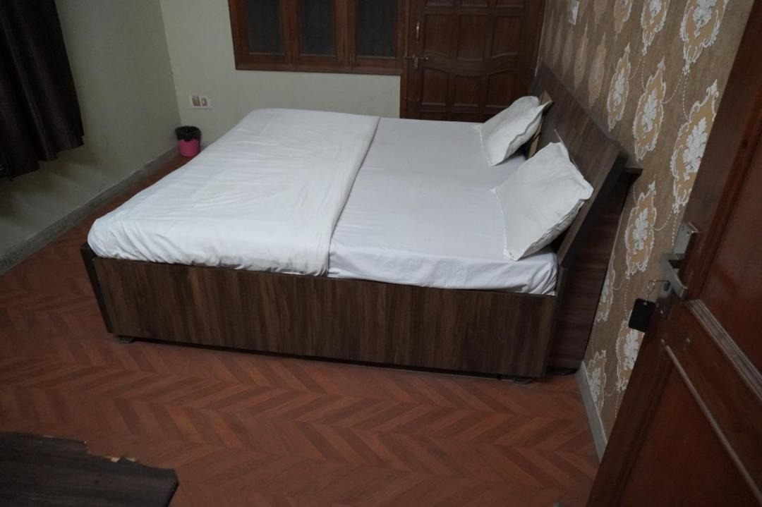 Photo of Bedroom in Malviya Nagar