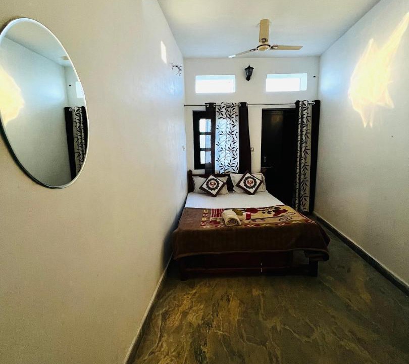 Photo of Bedroom in Pushkar