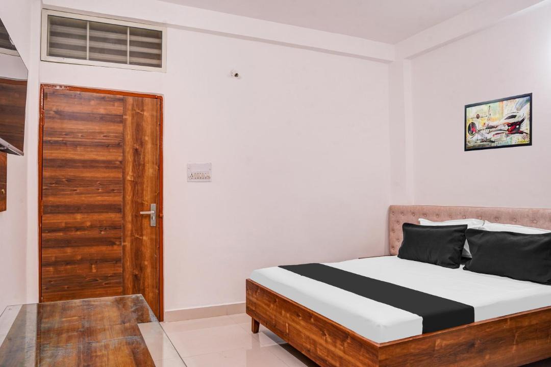 Photo of Bedroom in Bhopal