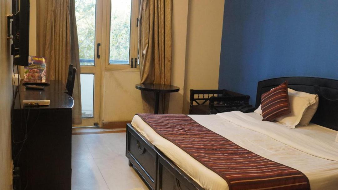 Photo of Bedroom in Mahipalpur Extension