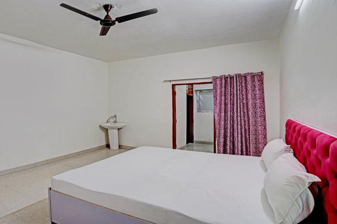 Photo of Bedroom in IMT Manesar