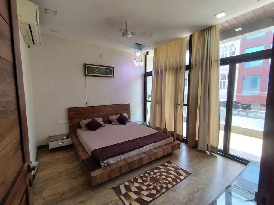 Photo of Bedroom in Pink City