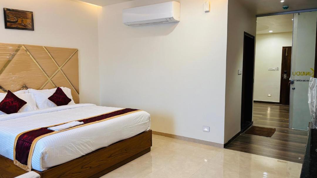 Photo of Bedroom in Warangal