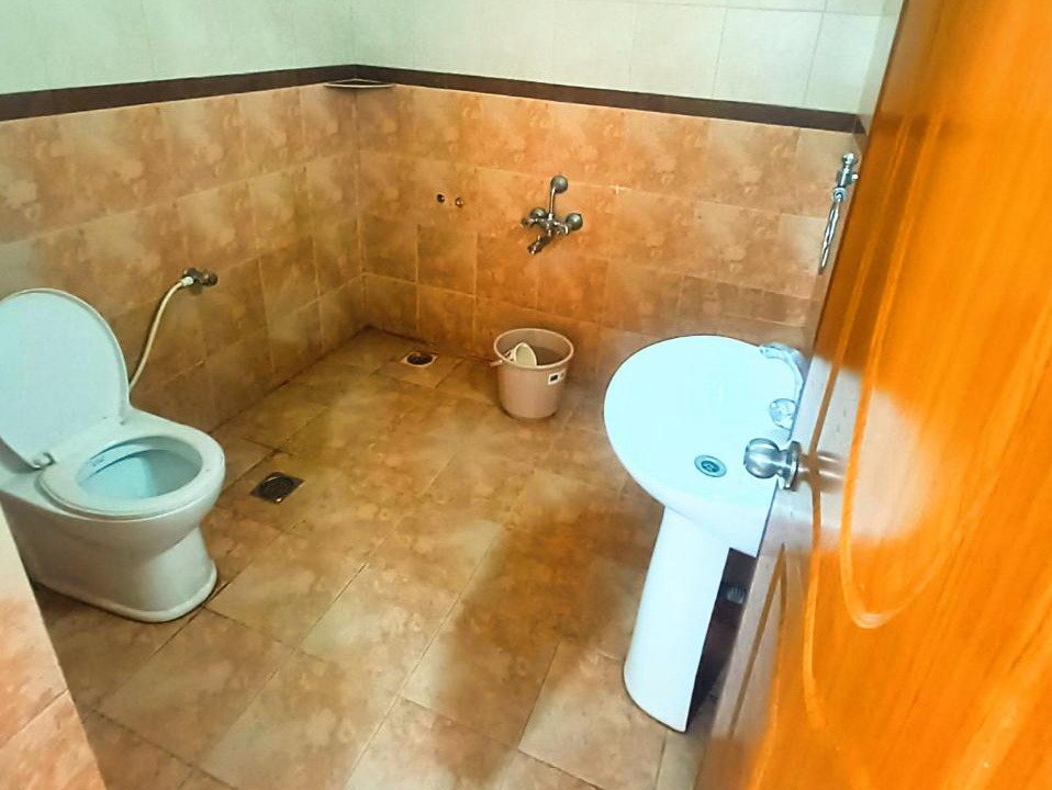 Photo of Bathroom in Gauravaddo