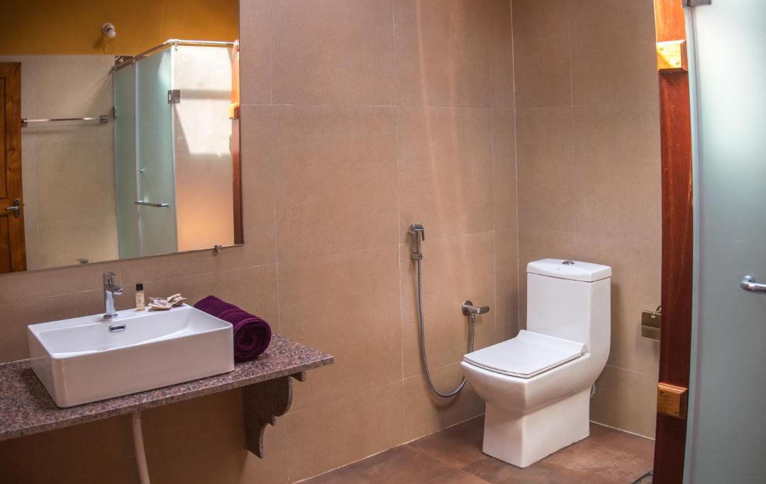 Photo of Bathroom in Tumari