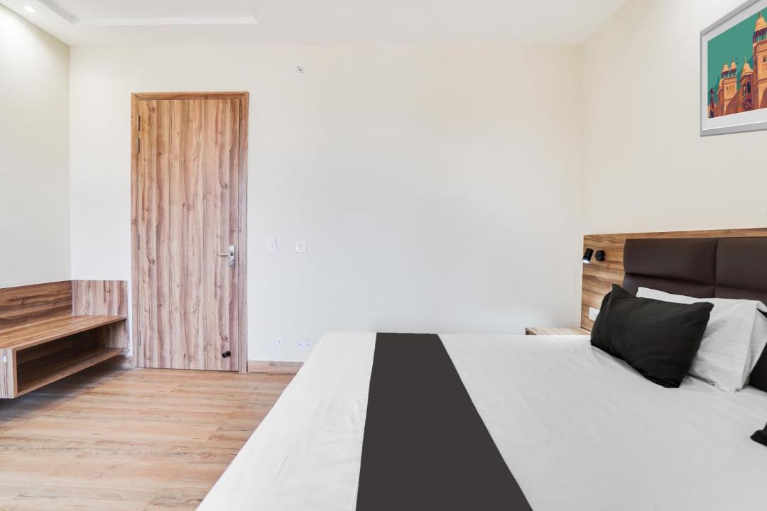 Photo of Bedroom in Kalyanpur