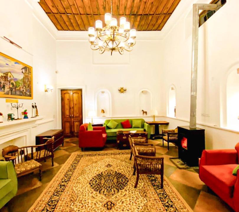 Photo of Livingroom in Landour