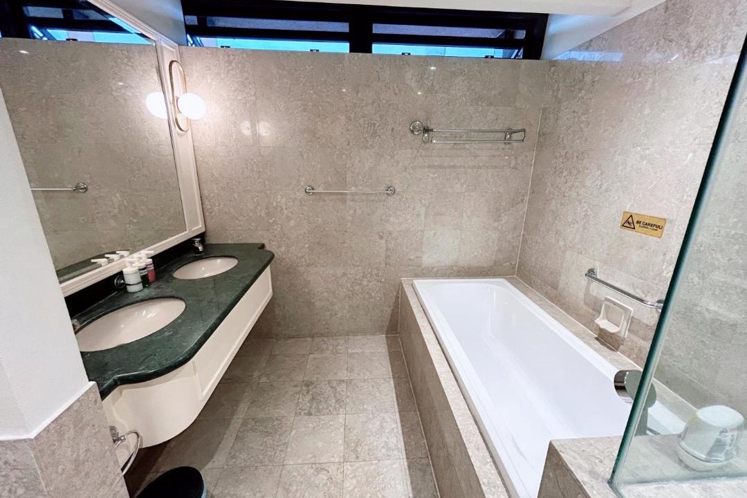 Photo of Bathroom in Imbi