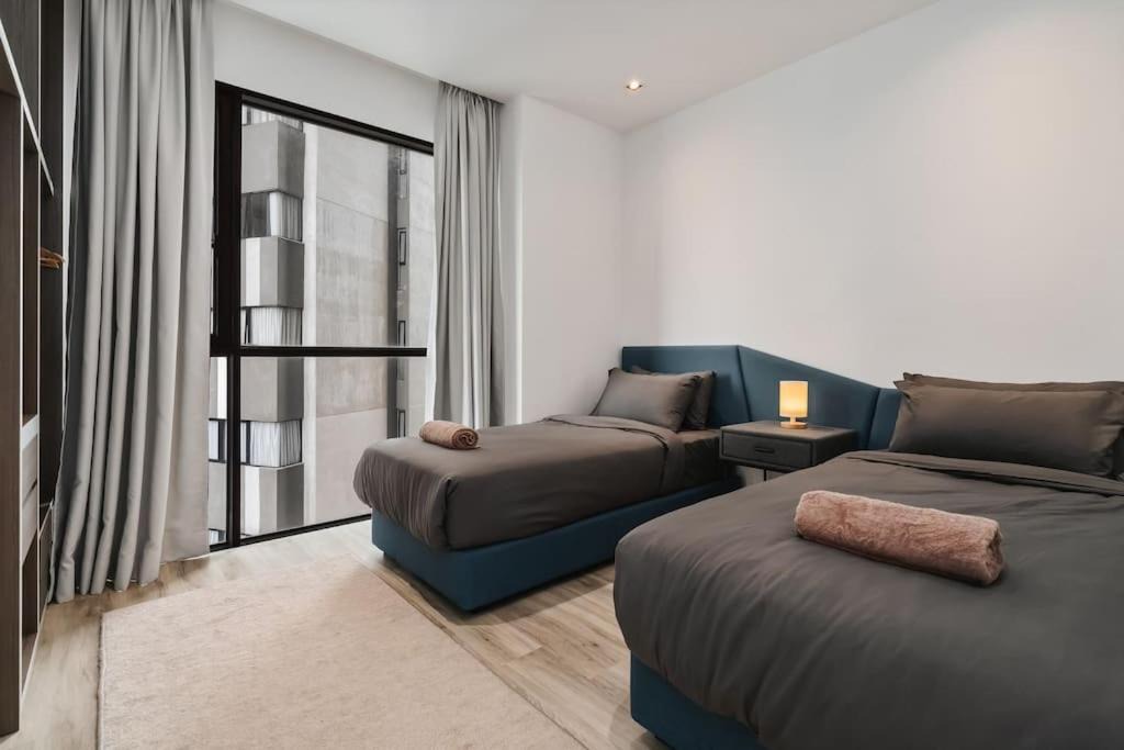Photo of Bedroom in Tropicana