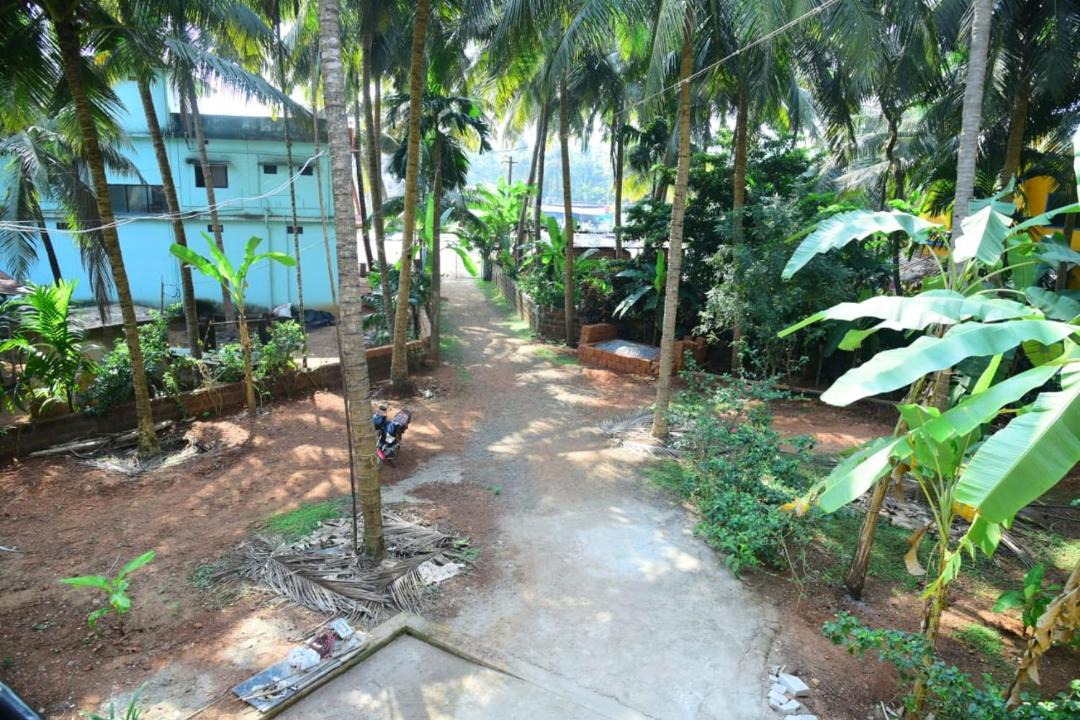 Photo of Others in Honavar