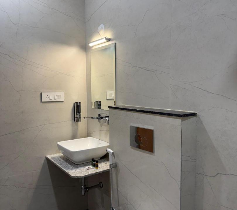 Photo of Bathroom in Gayariawas