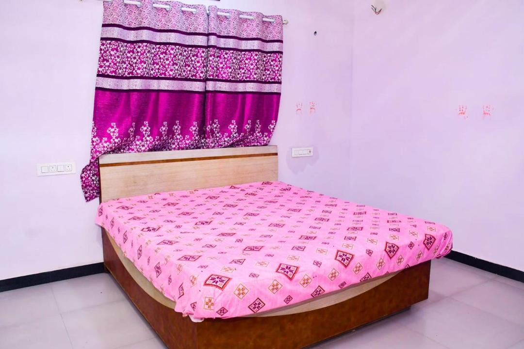 Photo of Bedroom in Chendhare