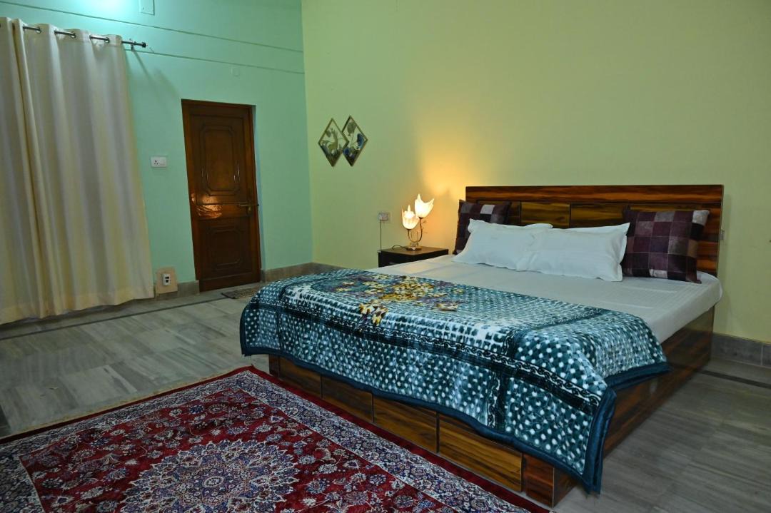 Photo of Bedroom in Allahabad