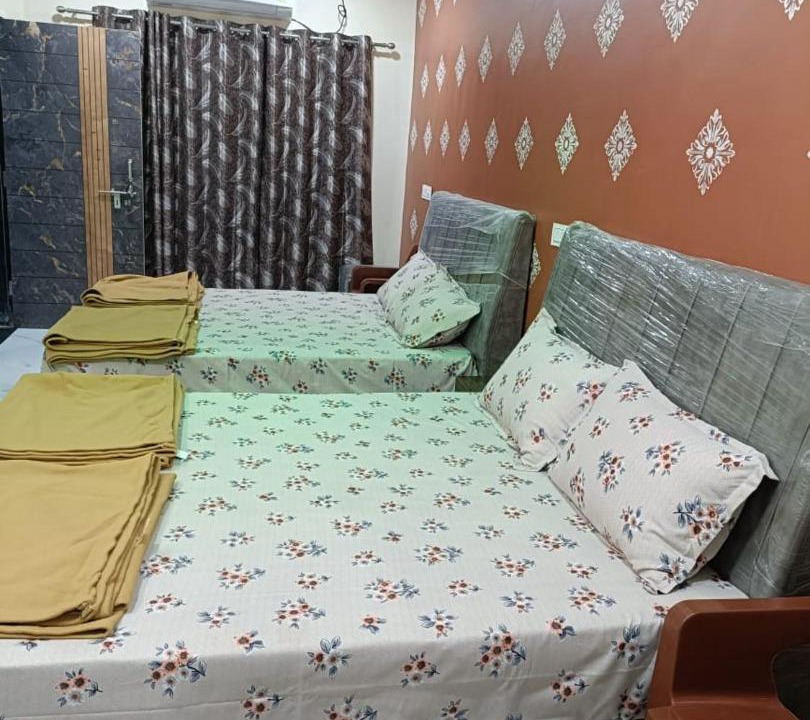 Photo of Bedroom in Rajpipla