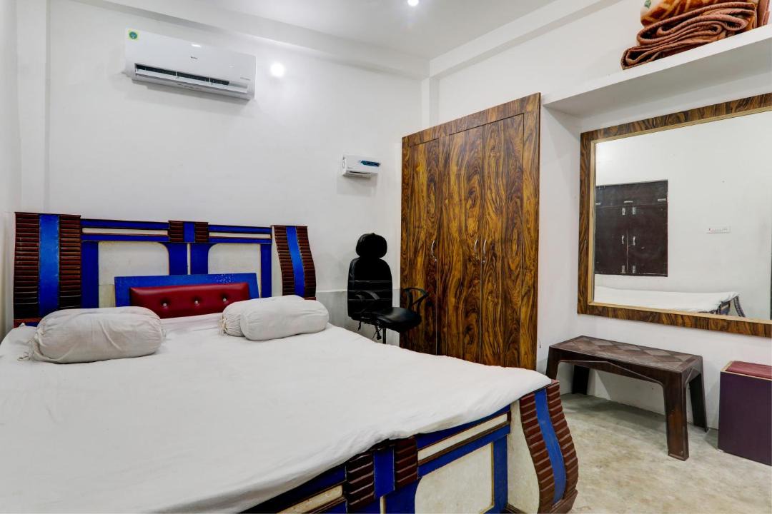 Photo of Bedroom in Bettiah
