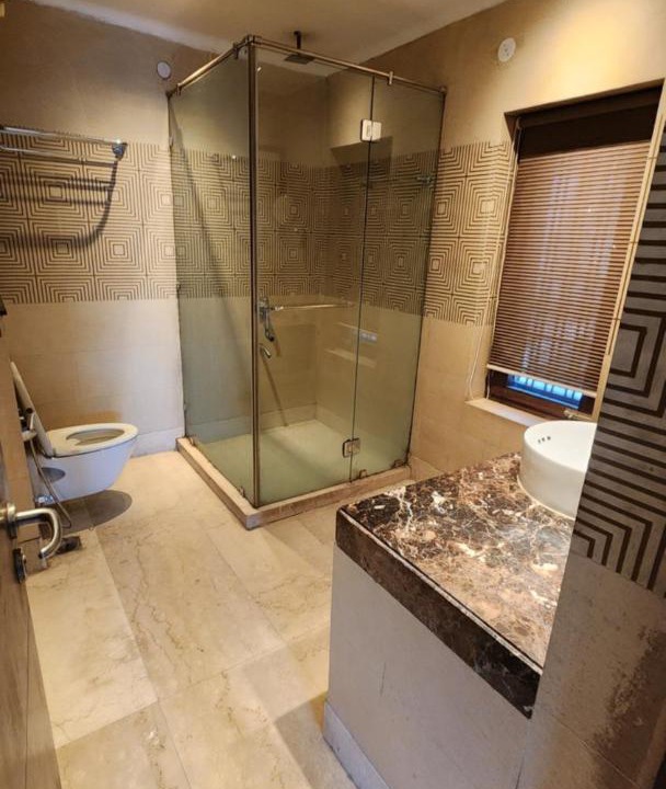 Photo of Bathroom in DLF Phase 3