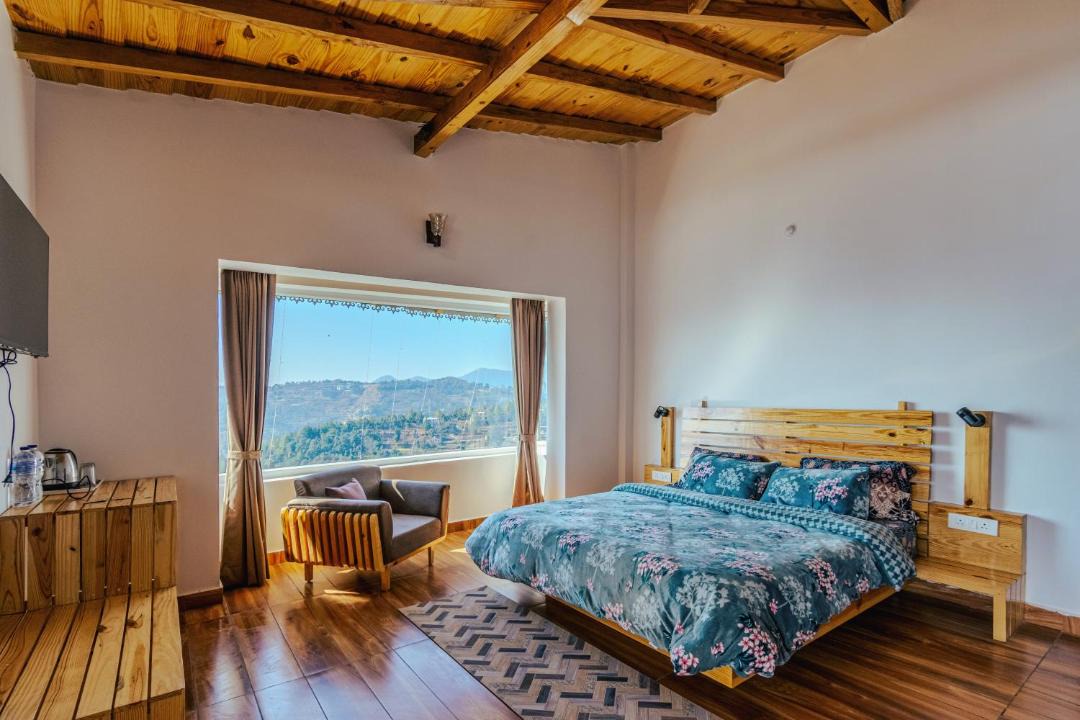 Photo of Bedroom in Mukteshwar