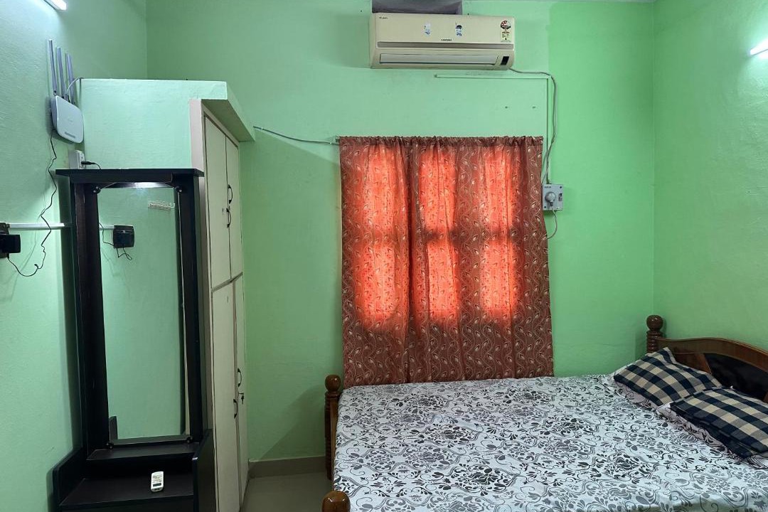 Photo of Bedroom in Tiruchirappalli