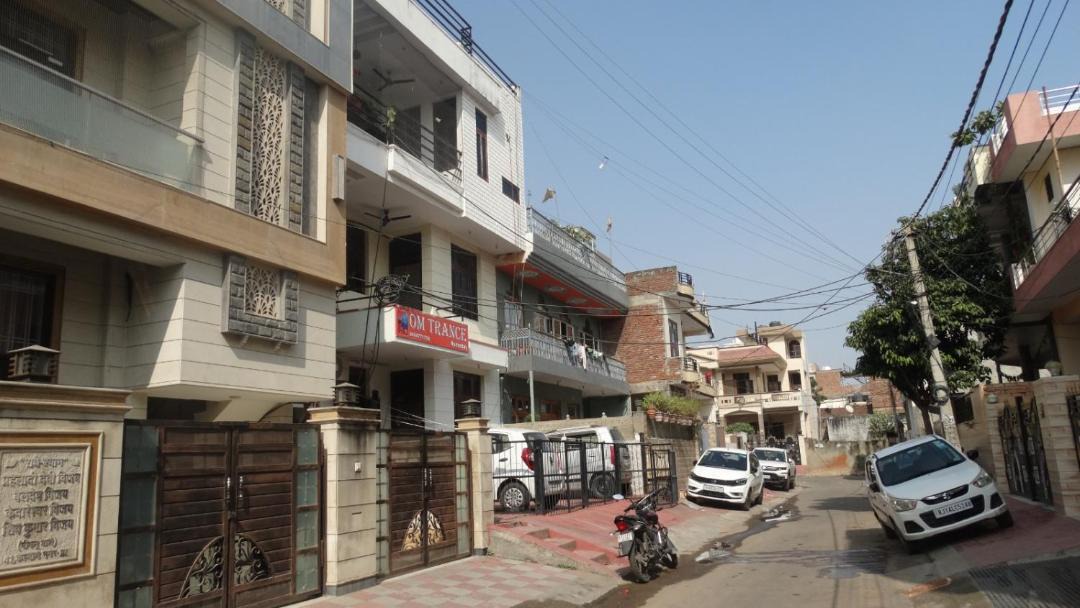 Photo of Buildings in Tonk Road