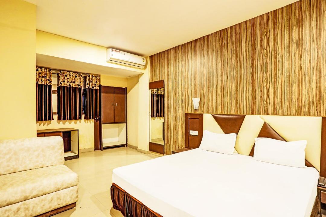Photo of Bedroom in Janjgir