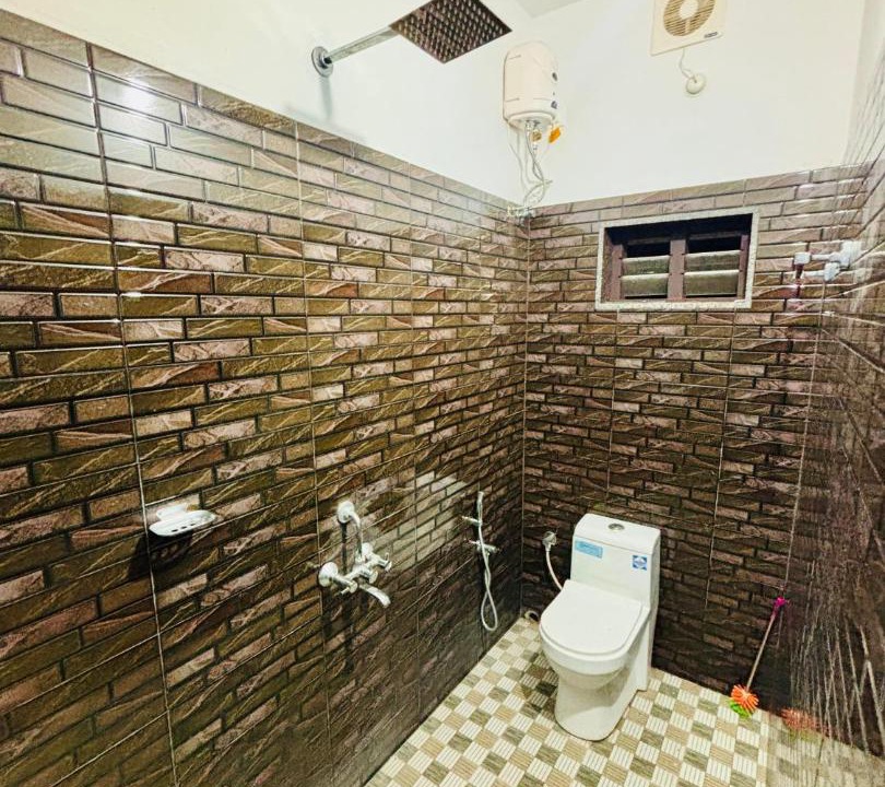 Photo of Bathroom in Aryad South