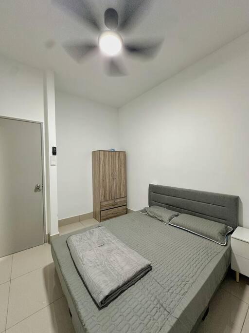 Photo of Bedroom in Salak South