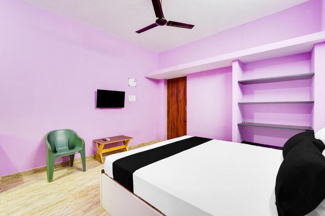 Photo of Bedroom in Ganapathichettikulam