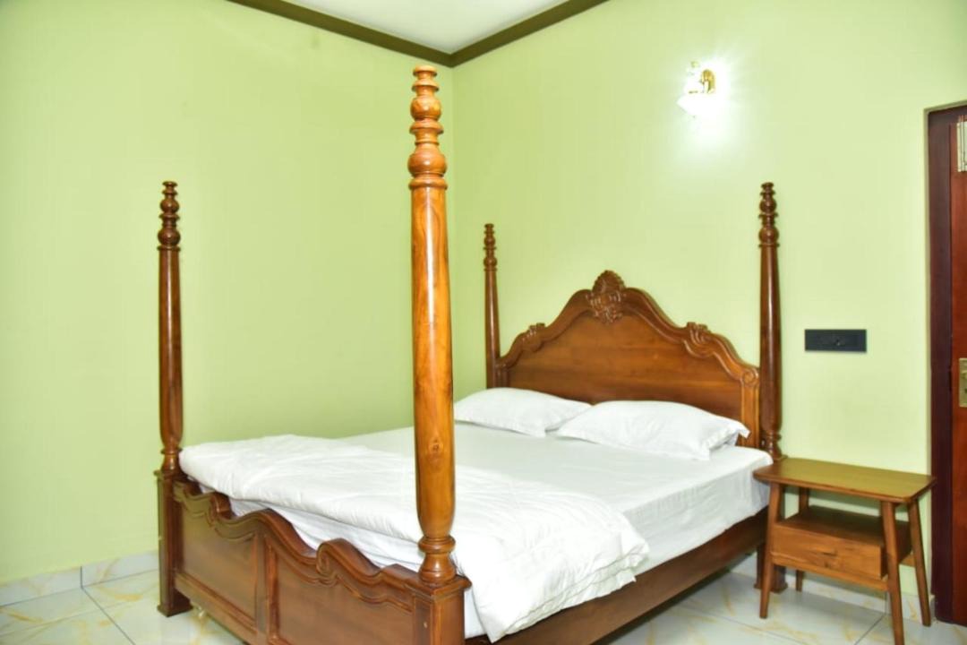 Photo of Bedroom in Madikeri